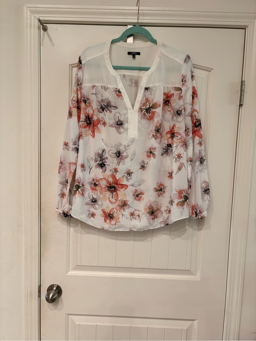 NYDJ White Blouse with Coral and Gray Floral Print
